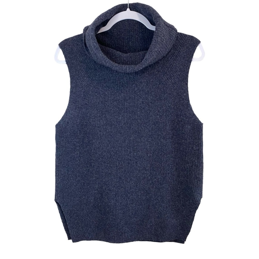 Aritzia - Community Blue Wool Blend Sleeveless Sweater - Size S-M - Picture 2 of 8